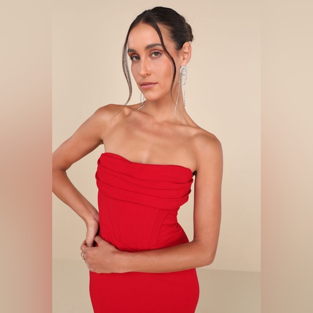 LULU’S DRAMATIC INTENT STRAPLESS CORSET BODYCON MINI DRESS - Picture 2 of 14